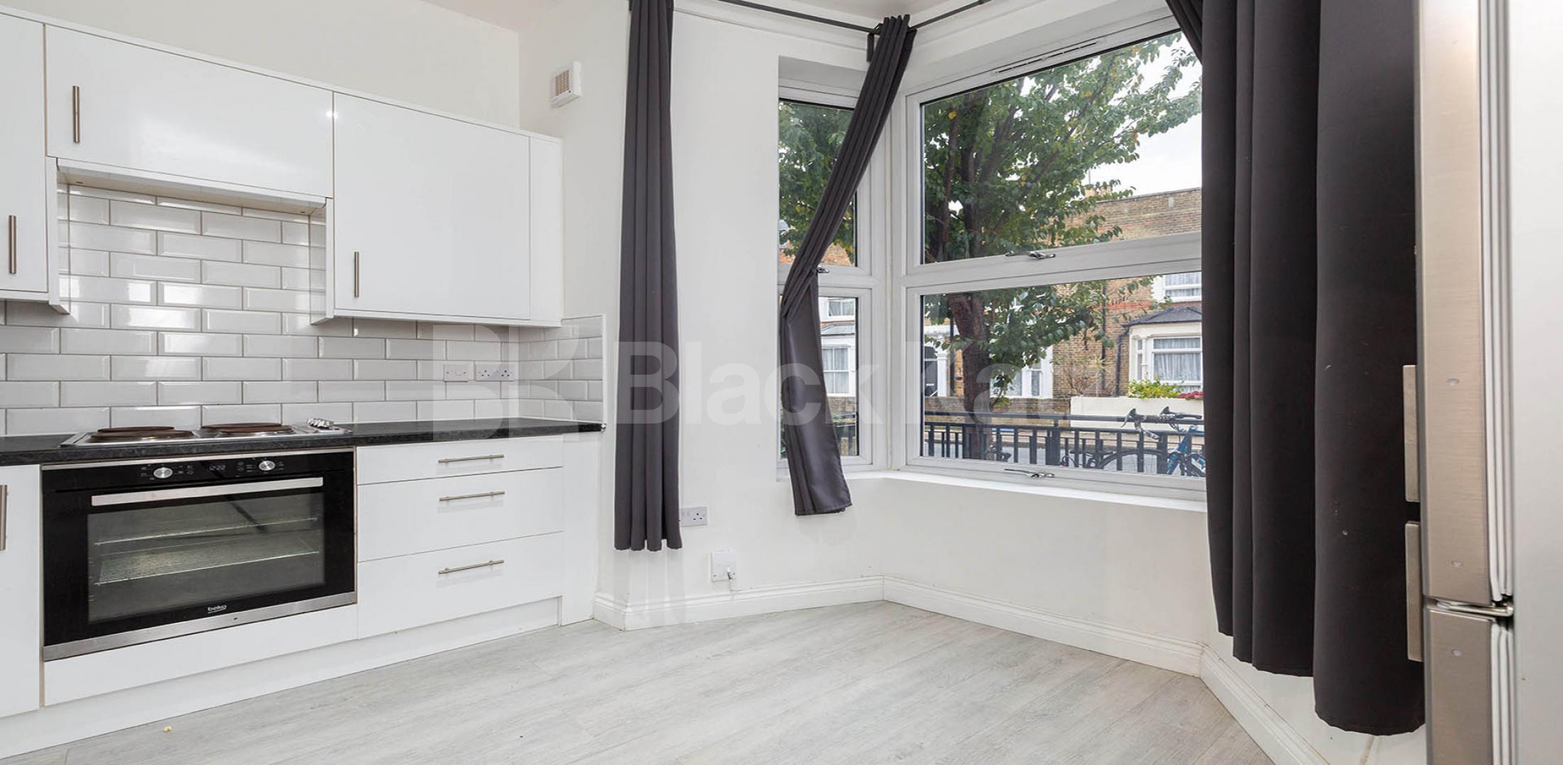 			2 Bedroom, 1 bath, 1 reception Apartment			 Foulden Road, STOKE NEWINGTON
